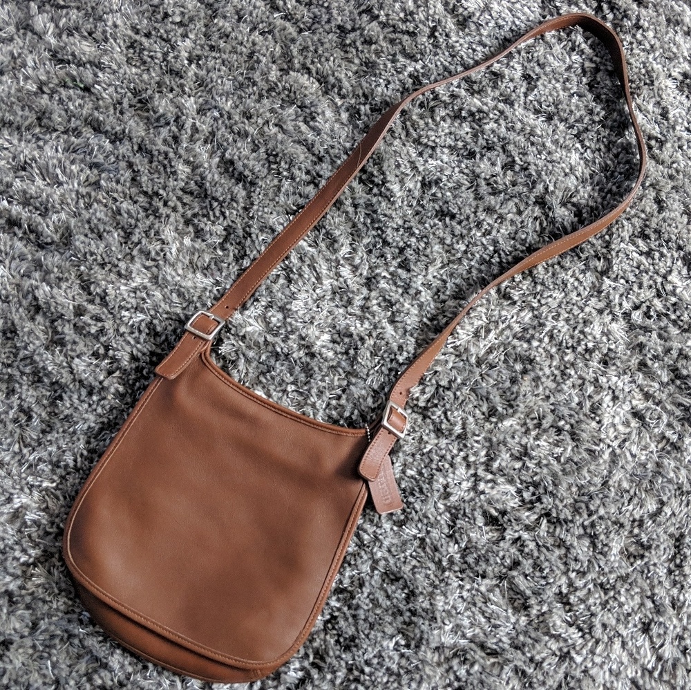 Vintage Coach 9135 leather flap bag